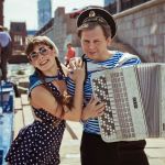 Заказать услуги баяниста на праздник.